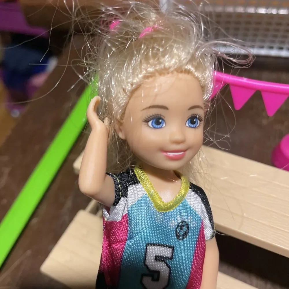 MATTEL Barbie Chelsea soccer player With Some Accessories